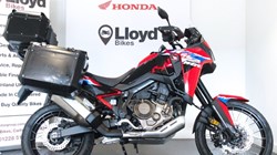 2024 (24) Honda Africa Twin CRF1100 5892858