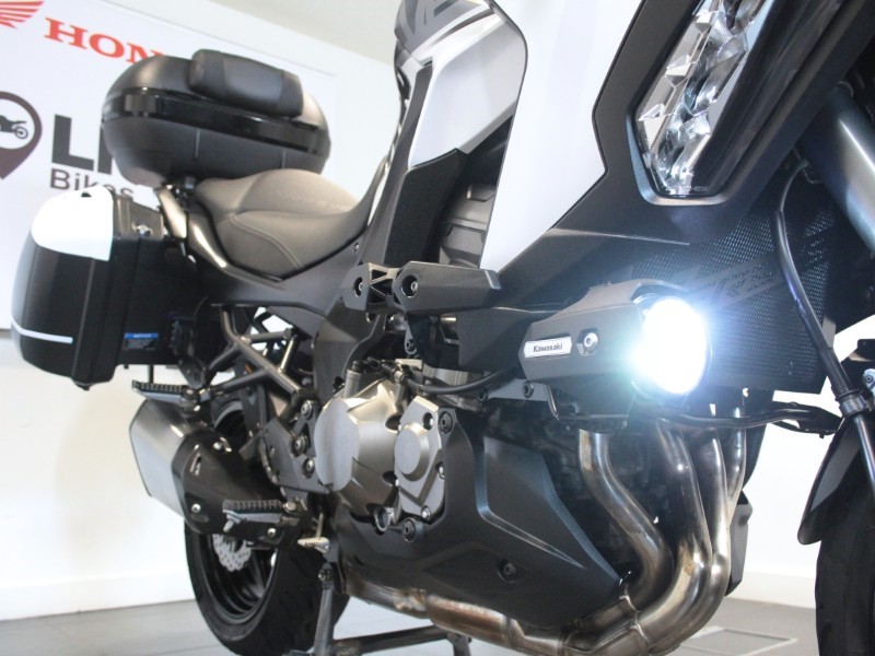 2021 (21) Kawasaki Versys 1000 SE 5908366