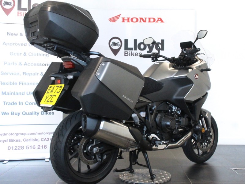 2024 (73) Honda NT1100 DCT Edition 5897143
