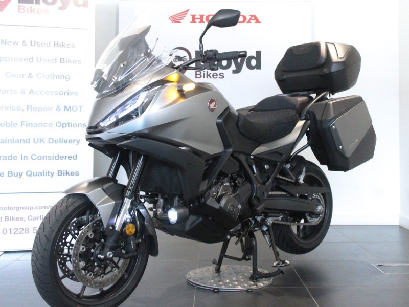 2024 (73) Honda NT1100 DCT Edition 5897139