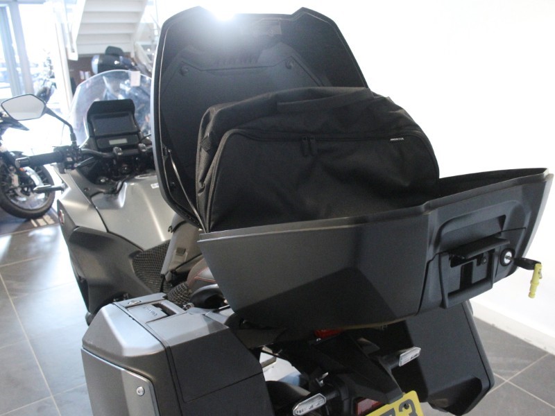 2024 (73) Honda NT1100 DCT Edition 5897162