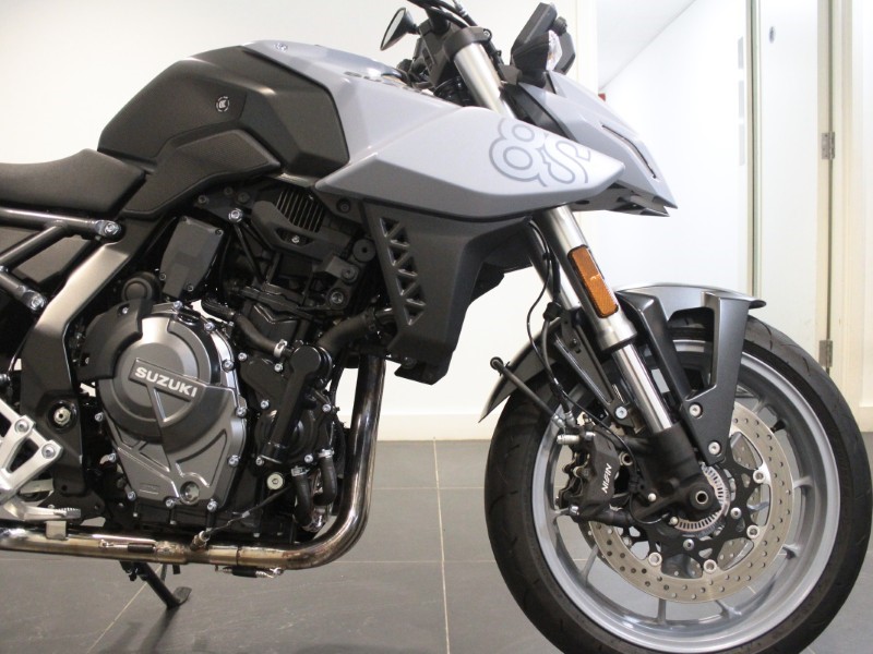 2024 (24) SUZUKI GSX-8S 5924488