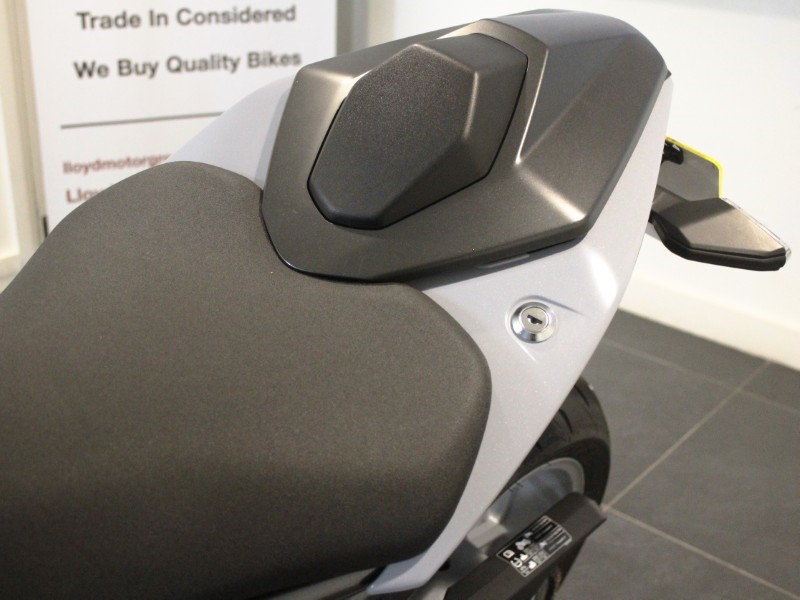 2024 (24) SUZUKI GSX-8S 5924494