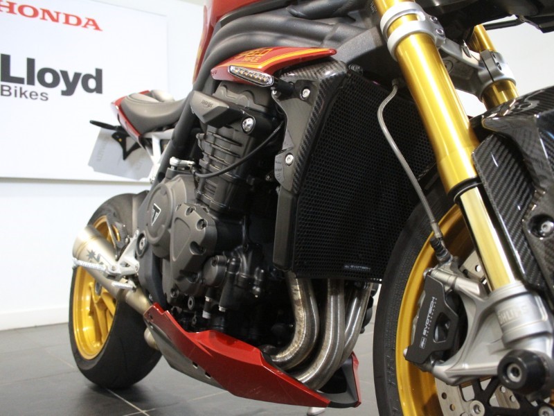 2025 (25) Speed Triple 1200 RS 5924257