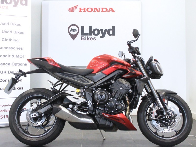 2025 (25) Triumph Street Triple RS 5924396