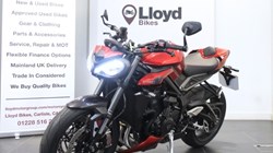 2025 (25) Triumph Street Triple RS 5924391