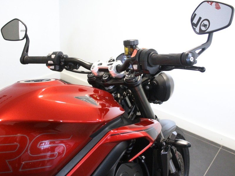 2025 (25) Triumph Street Triple RS 5924401