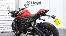 2025 (25) Triumph Street Triple RS 5924393