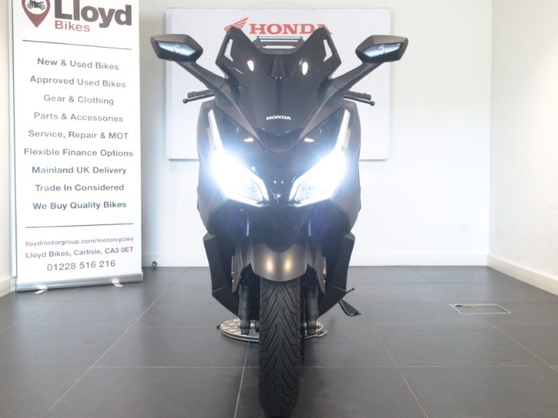 2025 (75) Honda NSS125 Forza 5933813
