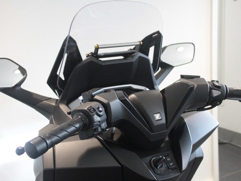 2025 (75) Honda NSS125 Forza 5933820