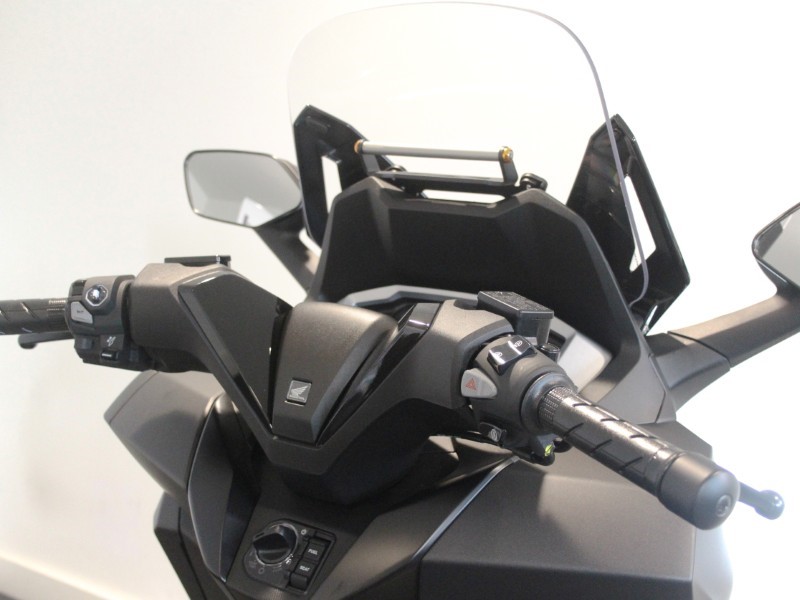 2025 (75) Honda NSS125 Forza 5933825