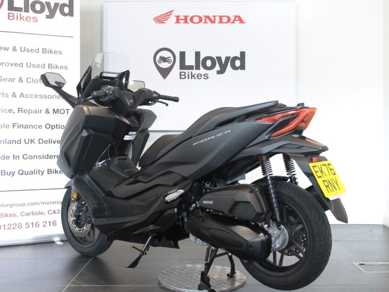 2025 (75) Honda NSS125 Forza 5933816