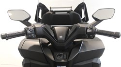 2025 (75) Honda NSS125 Forza 5933824