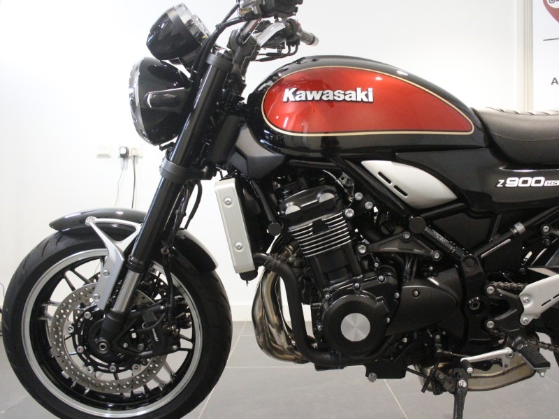2023 (73) Kawasaki Z900 RS Special Colour Graphics 5977566