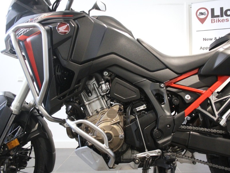 2021 (71) Honda Africa Twin CRF1100 5986097