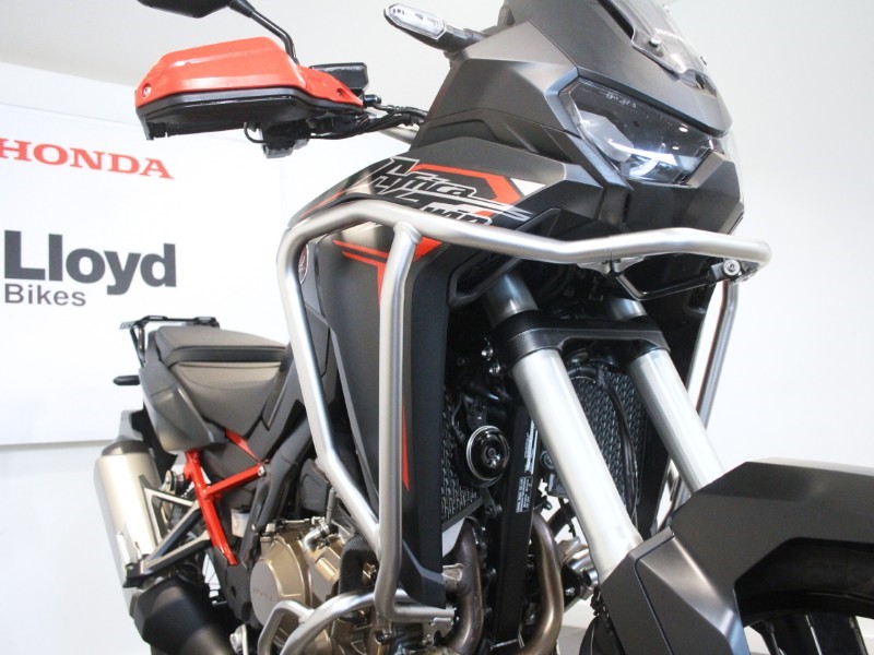 2021 (71) Honda Africa Twin CRF1100 5986095