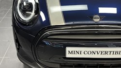  MINI CONVERTIBLE 1.5 Cooper Exclusive 2dr Auto 2913221