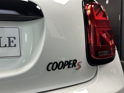  MINI CONVERTIBLE 2.0 Cooper S Sport 2dr