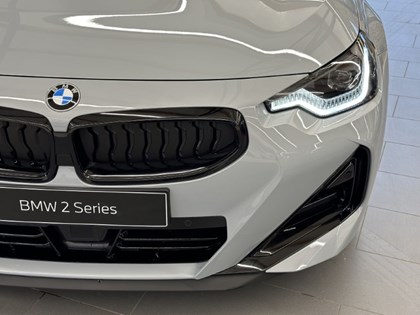  BMW M240i xDrive Coupe