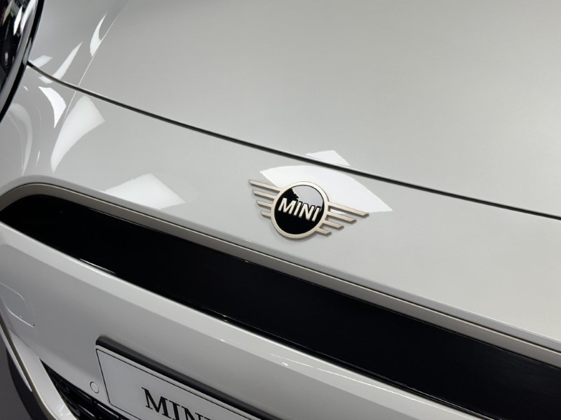 2024 (74) MINI COOPER 160kW SE Exclusive [Level 2] 54kWh 3dr Auto 3257089