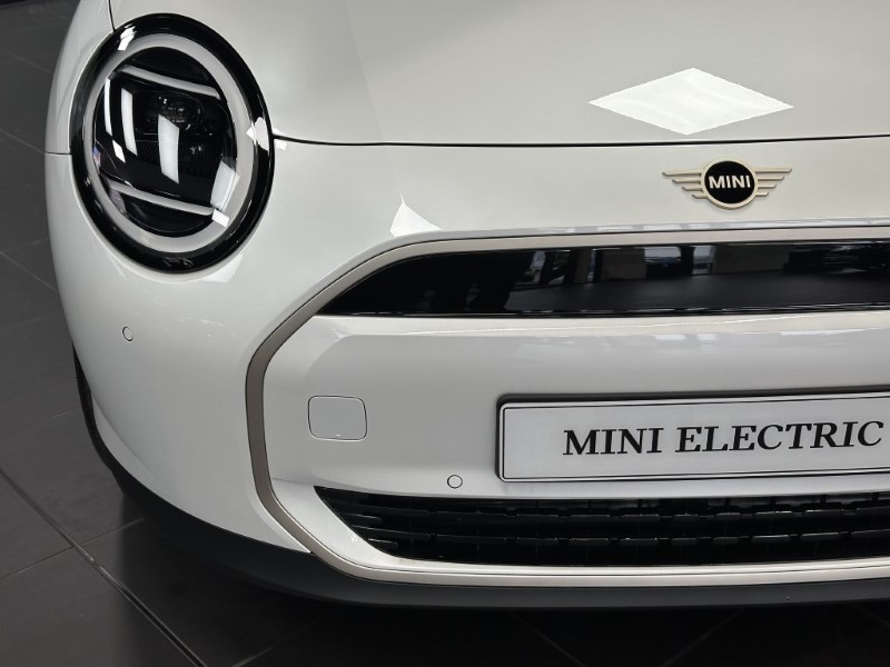 2024 (74) MINI COOPER 160kW SE Exclusive [Level 2] 54kWh 3dr Auto 3257086