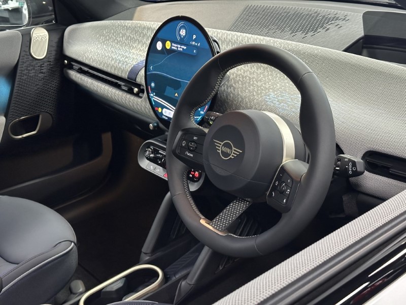 2024 (74) MINI COOPER 160kW SE Exclusive [Level 2] 54kWh 3dr Auto 3257114