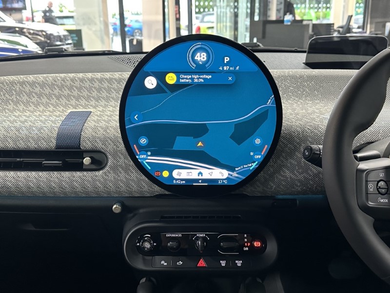 2024 (74) MINI COOPER 160kW SE Exclusive [Level 2] 54kWh 3dr Auto 3257117