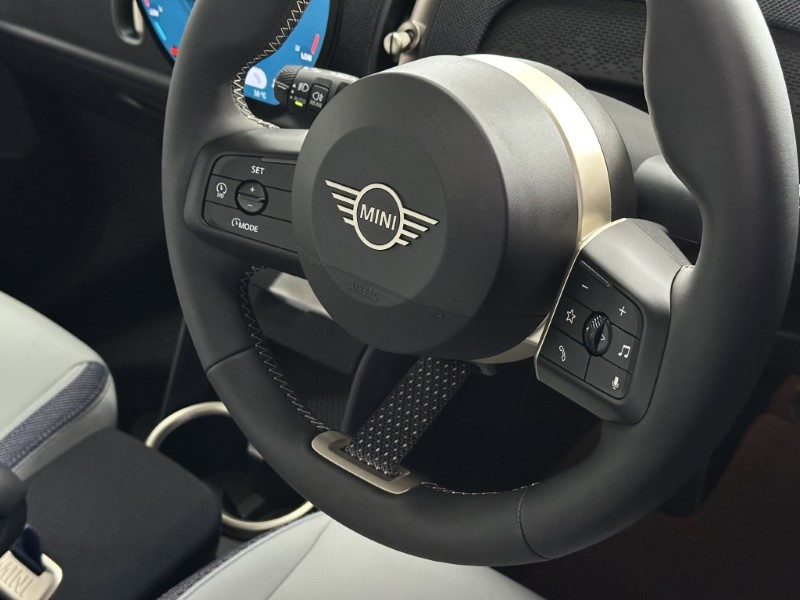 MINI COUNTRYMAN 150kW E Classic [Level 1] 66kWh 5dr Auto 3358725
