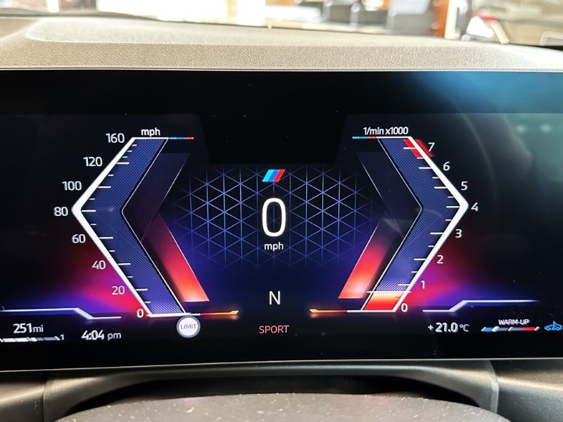  BMW 2 SERIES 220i M Sport 2dr Step Auto 3389426