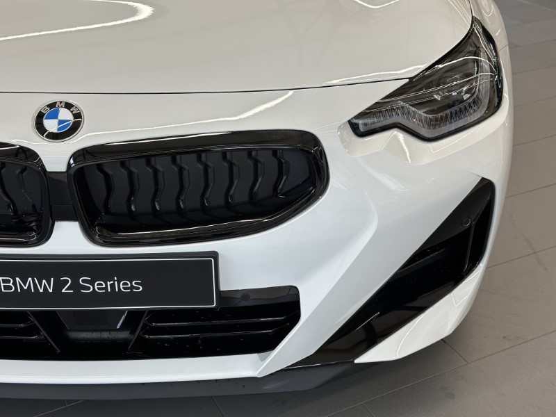  BMW 2 SERIES 220i M Sport 2dr Step Auto 3389398