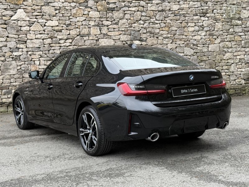  BMW 3 SERIES 330e M Sport 4dr Saloon 3660916