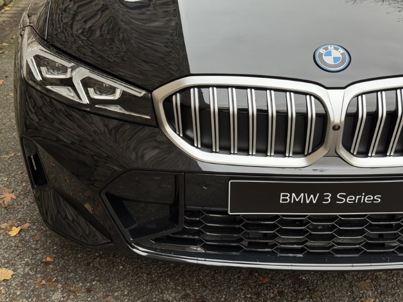  BMW 3 SERIES 330e M Sport 4dr Saloon 3660890