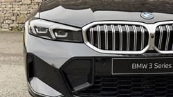 BMW 3 SERIES 330e M Sport 4dr Saloon 3660926