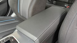 BMW 3 SERIES 330e M Sport 4dr Saloon 3660898