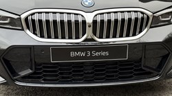 BMW 3 SERIES 330e M Sport 4dr Saloon 3660927