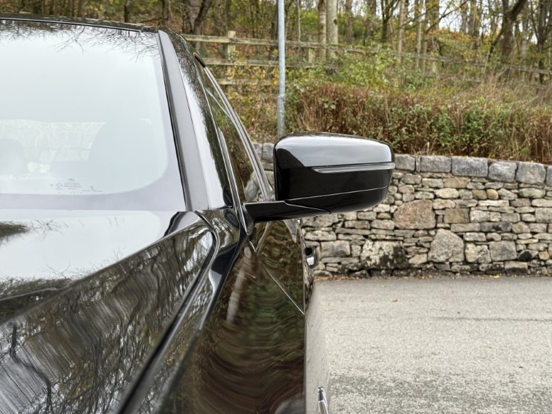  BMW 3 SERIES 330e M Sport 4dr Saloon 3660910