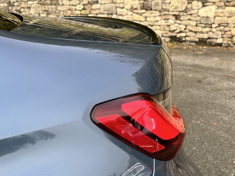  BMW 3 SERIES 320i M Sport 4dr Saloon 3662061