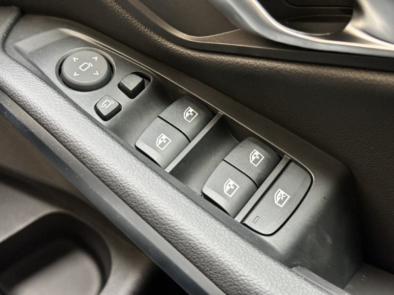  BMW 3 SERIES 320i M Sport 4dr Saloon 3662039