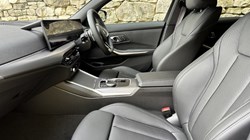 BMW 3 SERIES 320i M Sport 4dr Saloon 3662047