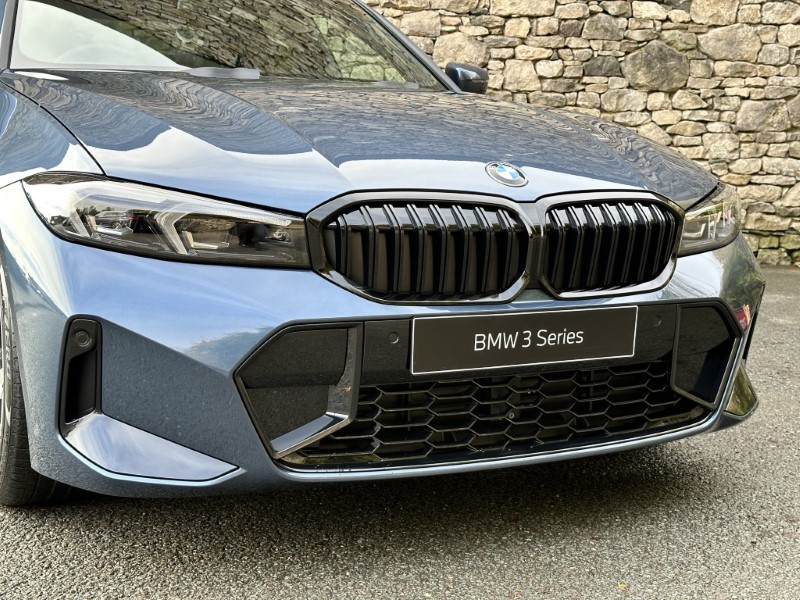  BMW 3 SERIES 320i M Sport 4dr Saloon 3662080