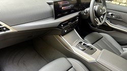 BMW 3 SERIES 320i M Sport 4dr Saloon 3662045