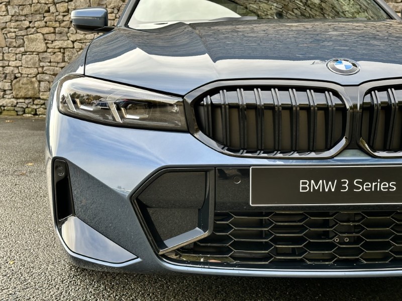  BMW 3 SERIES 320i M Sport 4dr Saloon 3662081