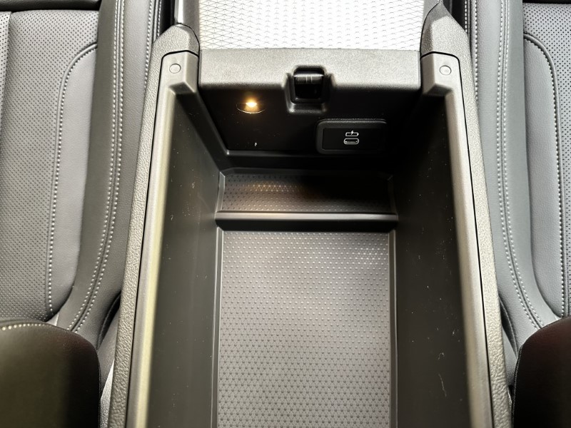  BMW 3 SERIES 320i M Sport 4dr Saloon 3662027