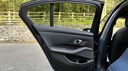 BMW 3 SERIES 320i M Sport 4dr Saloon 3662087