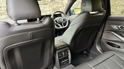 BMW 3 SERIES 320i M Sport 4dr Saloon 3662066