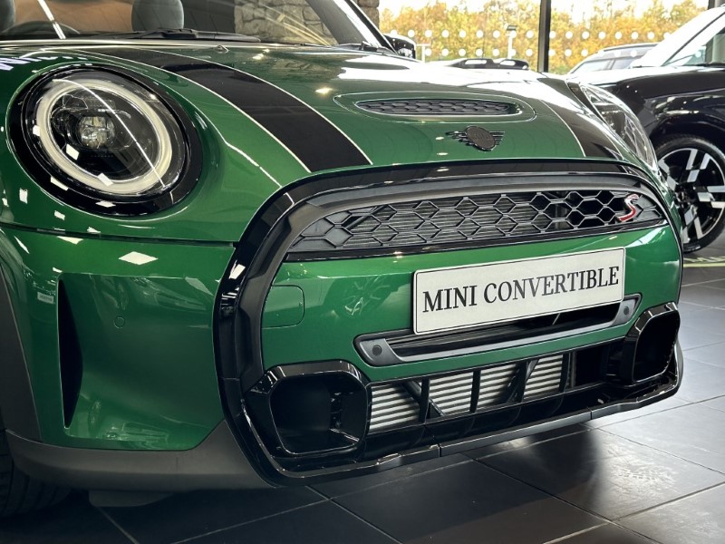  MINI CONVERTIBLE 2.0 Cooper S Exclusive 2dr Auto 3617513