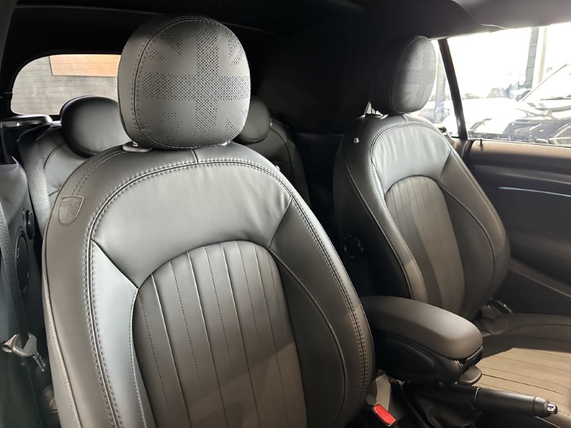  MINI CONVERTIBLE 2.0 Cooper S Exclusive 2dr Auto 3617532