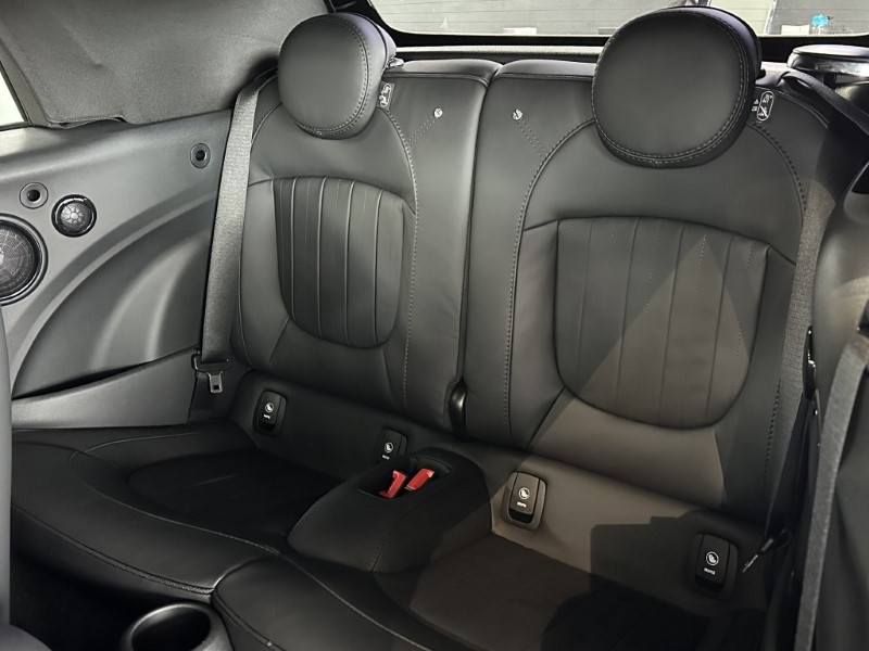  MINI CONVERTIBLE 2.0 Cooper S Exclusive 2dr Auto 3617547