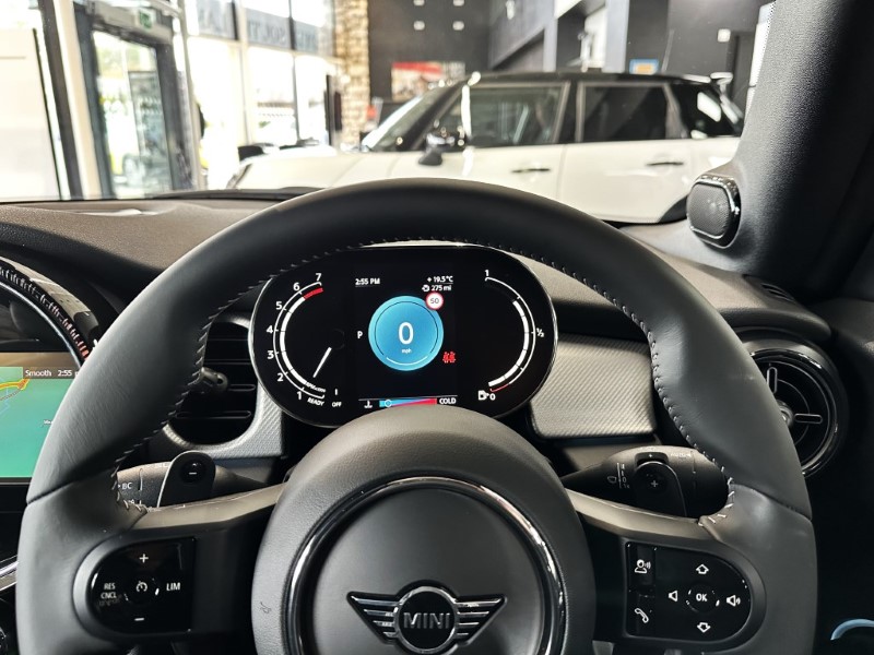  MINI CONVERTIBLE 2.0 Cooper S Exclusive 2dr Auto 3617550