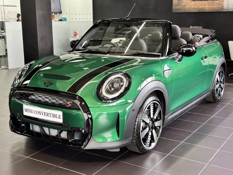  MINI CONVERTIBLE 2.0 Cooper S Exclusive 2dr Auto 3617520
